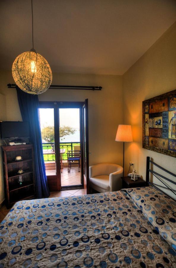 Anna Karra Studios & Apartments Βουρβουρού Εξωτερικό φωτογραφία