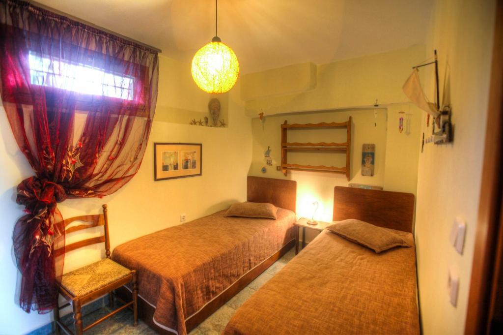 Anna Karra Studios & Apartments Βουρβουρού Δωμάτιο φωτογραφία