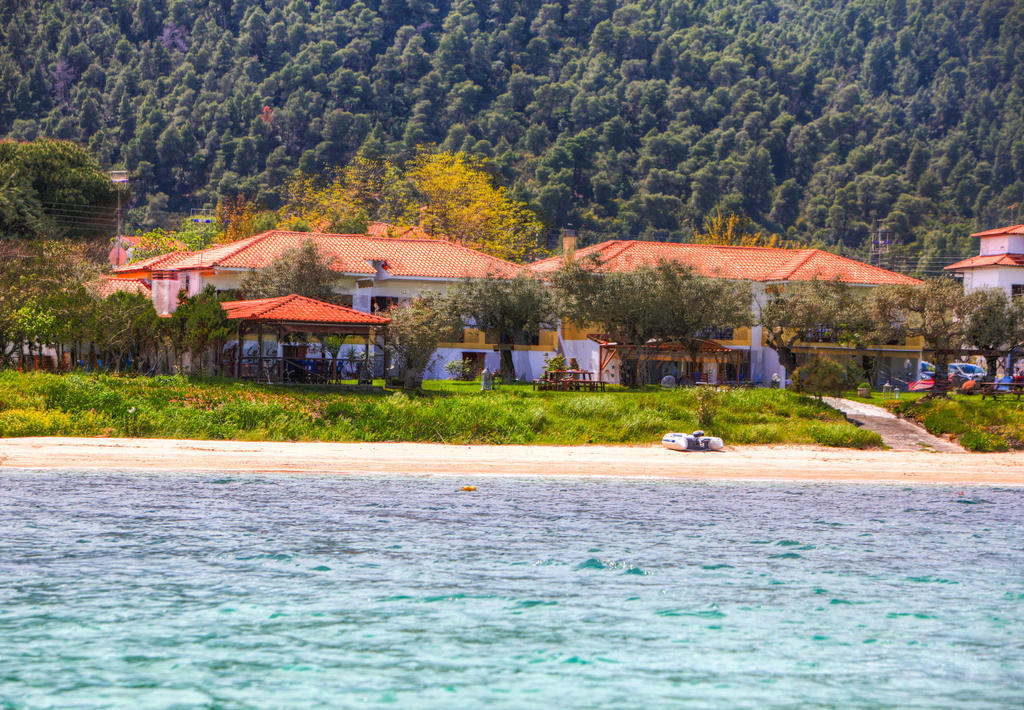 Anna Karra Studios & Apartments Βουρβουρού Εξωτερικό φωτογραφία
